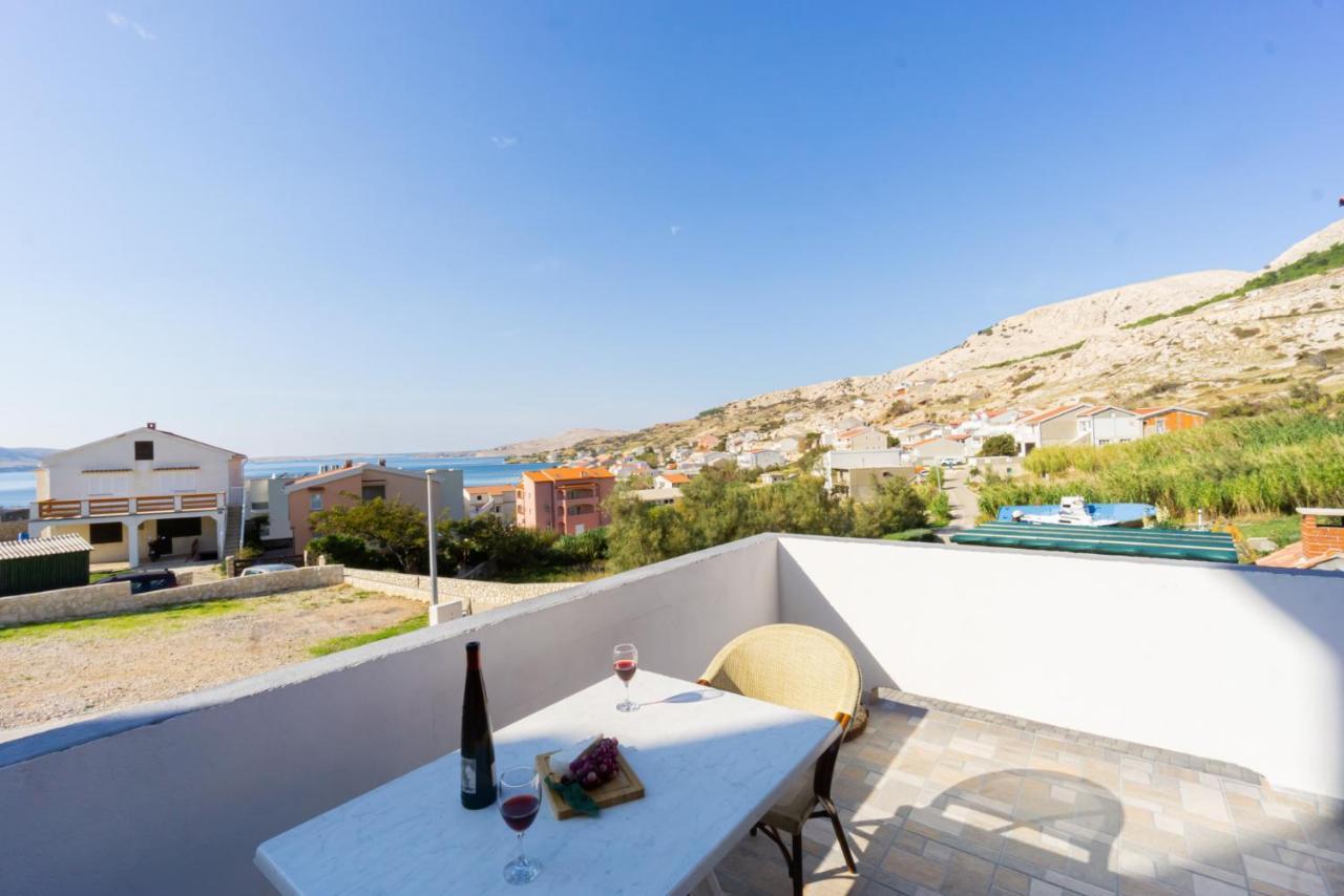 Appartement Kob Orog Good Location With Sea Views And Modern Decor à Metajna Extérieur photo