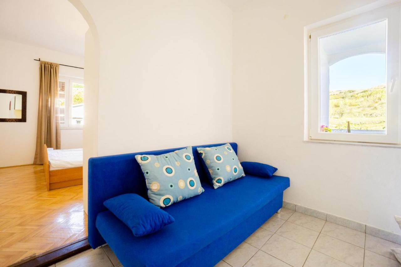 Appartement Kob Orog Good Location With Sea Views And Modern Decor à Metajna Extérieur photo