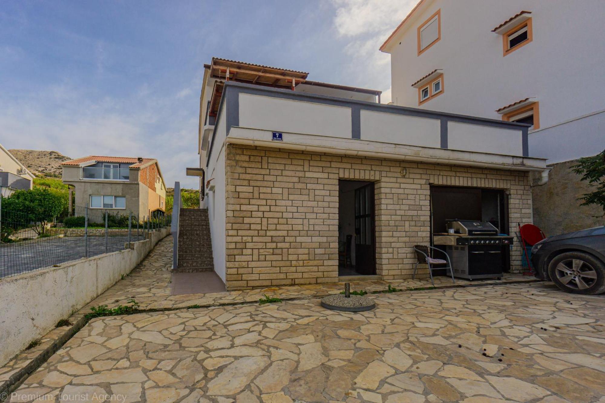 Appartement Kob Orog Good Location With Sea Views And Modern Decor à Metajna Extérieur photo