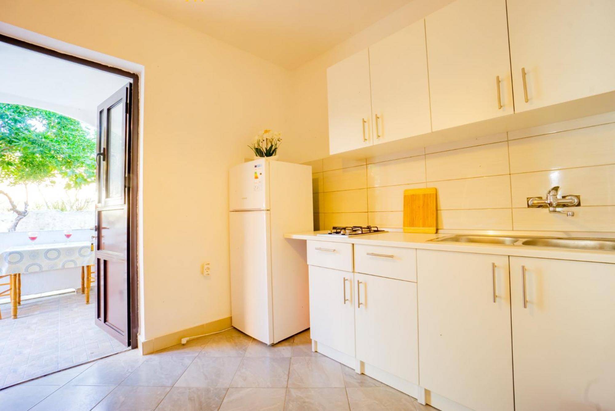 Appartement Kob Orog Good Location With Sea Views And Modern Decor à Metajna Chambre photo
